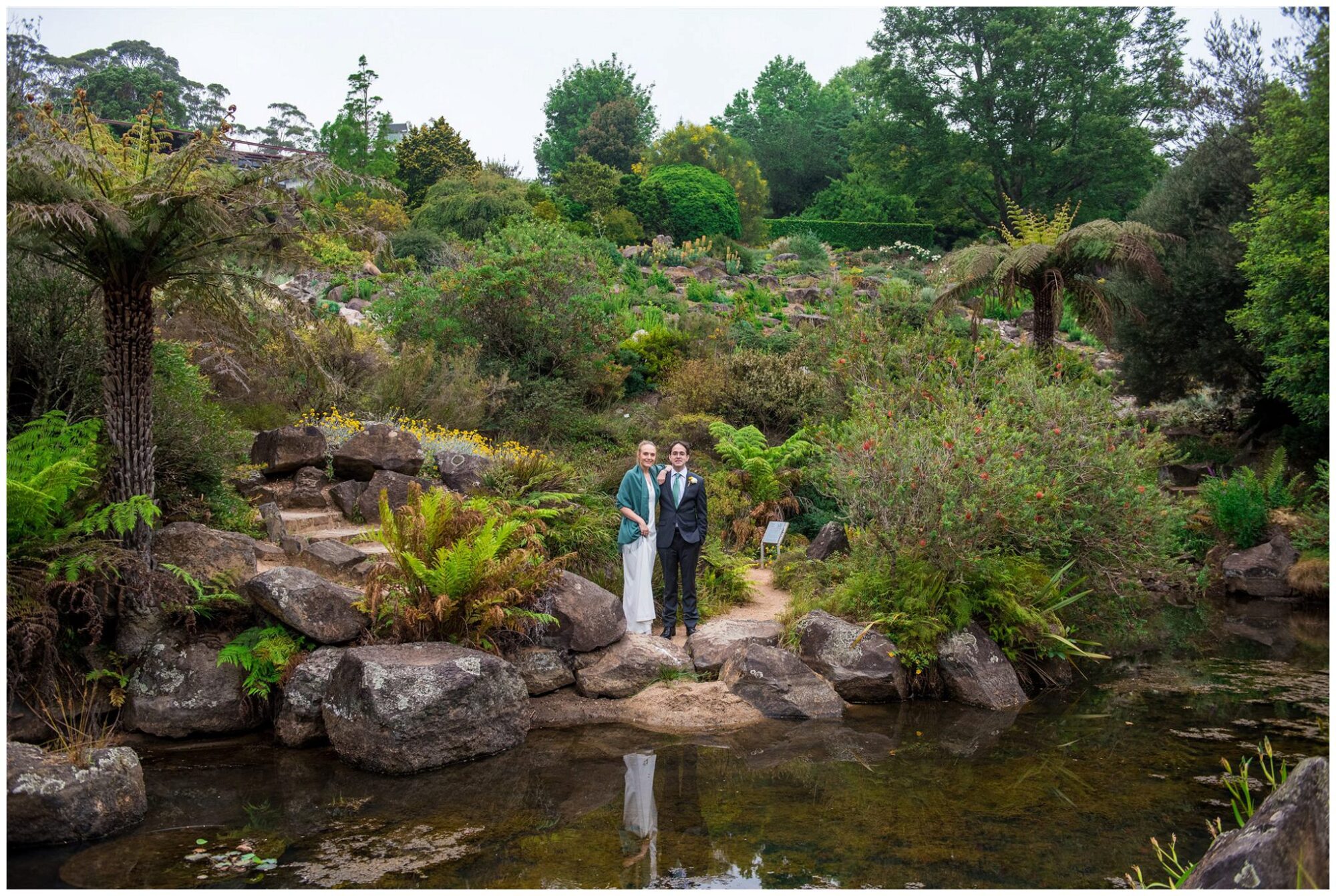 mount tomah botanic gardens wedding, , blue mountains photographer, sydney wedding photographer, wedding flowers, wedding styling