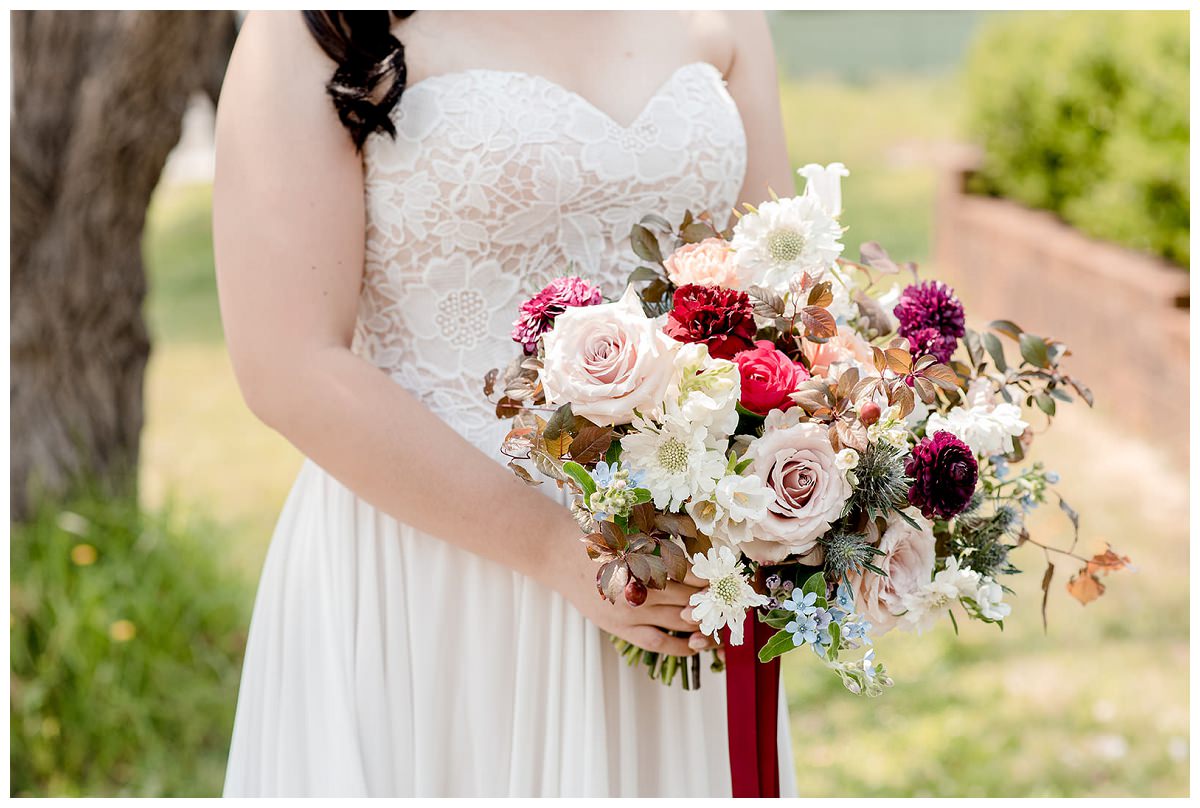 sydney wedding, wedding flowers, wedding gown lace